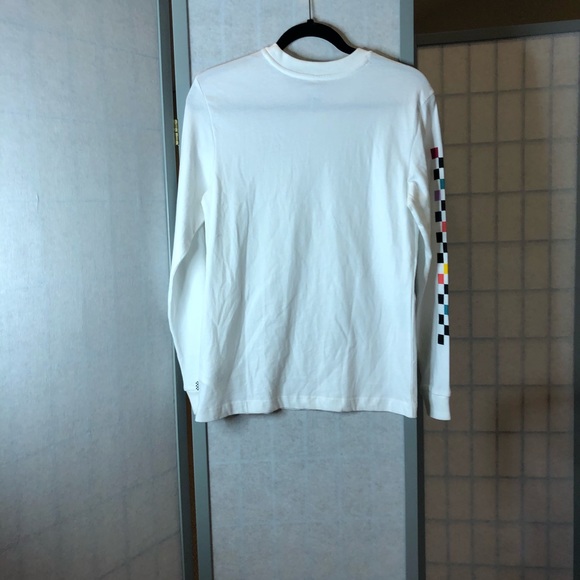 NWT Van’s “party checks” long sleeved shirt - Picture 5 of 5